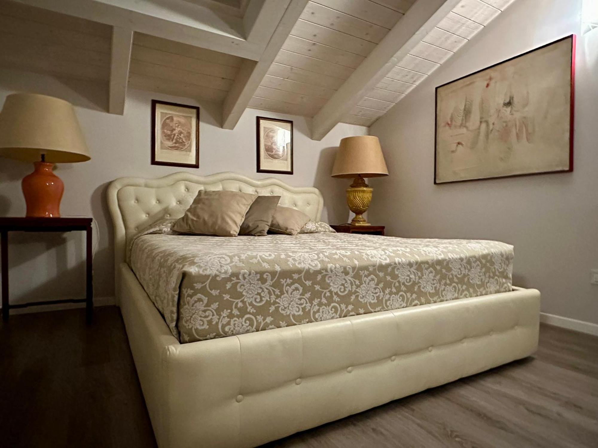 วิลลา อับบาแมร์ Bed & Breakfast โกรตาเฟราตา ภายนอก รูปภาพ