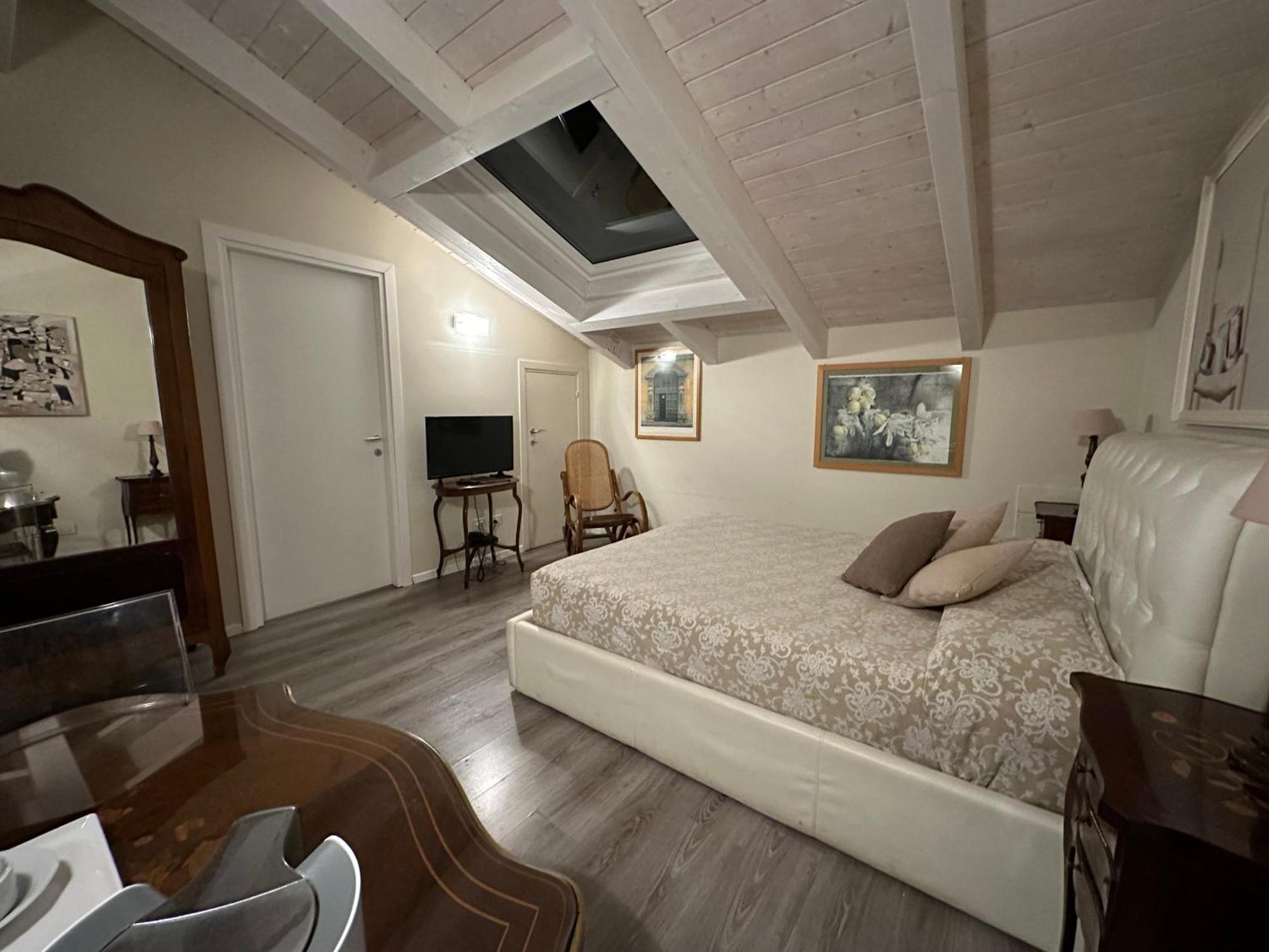 วิลลา อับบาแมร์ Bed & Breakfast โกรตาเฟราตา ภายนอก รูปภาพ