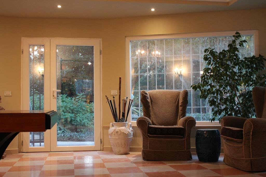 วิลลา อับบาแมร์ Bed & Breakfast โกรตาเฟราตา ภายนอก รูปภาพ
